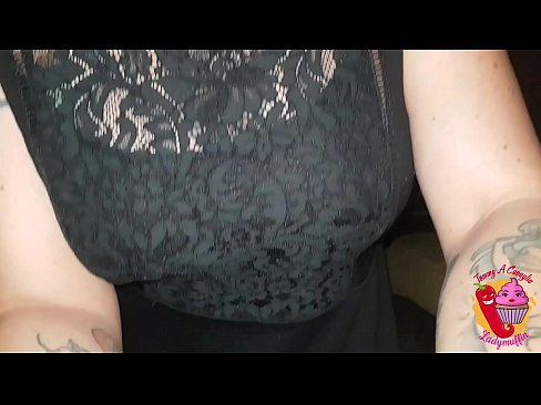 ❤️ Slutty stepister a 'toirt dha blowjob agus Spàinntis Sluts leinn ️❤